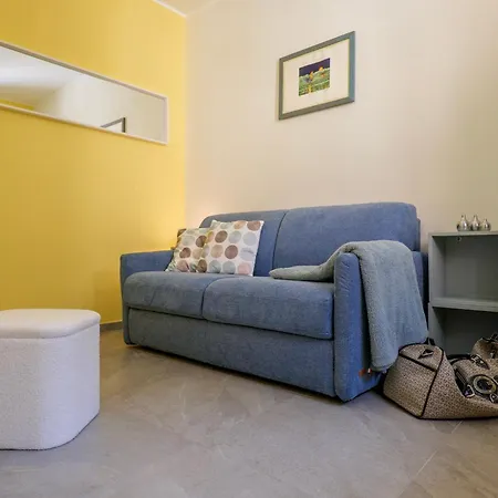 Gialla Dom wakacyjny Intra