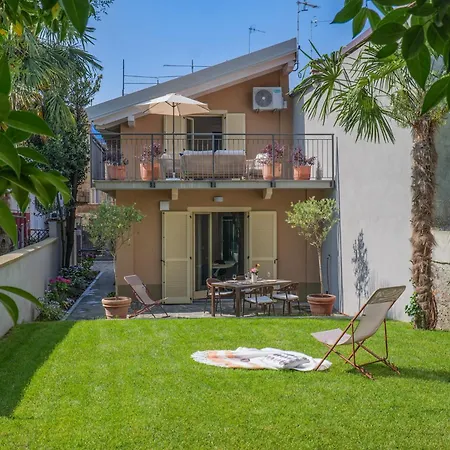 Feriehus Gialla Intra